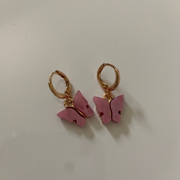 LAST ONE! deep pink butterfly earrings✨🦋💗 - Picture 5 of 7